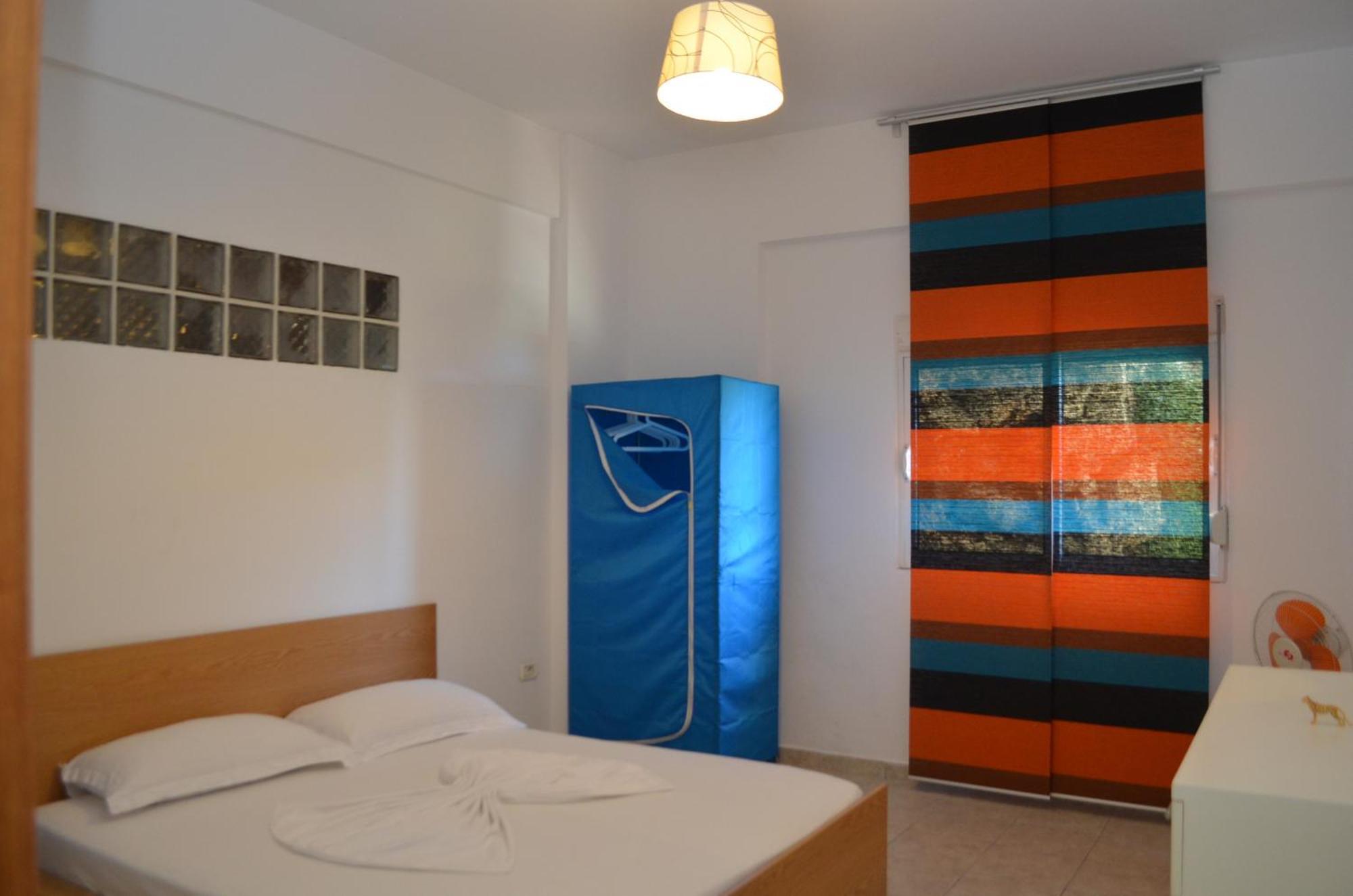 Saint Tropez Apartment Саранда Экстерьер фото