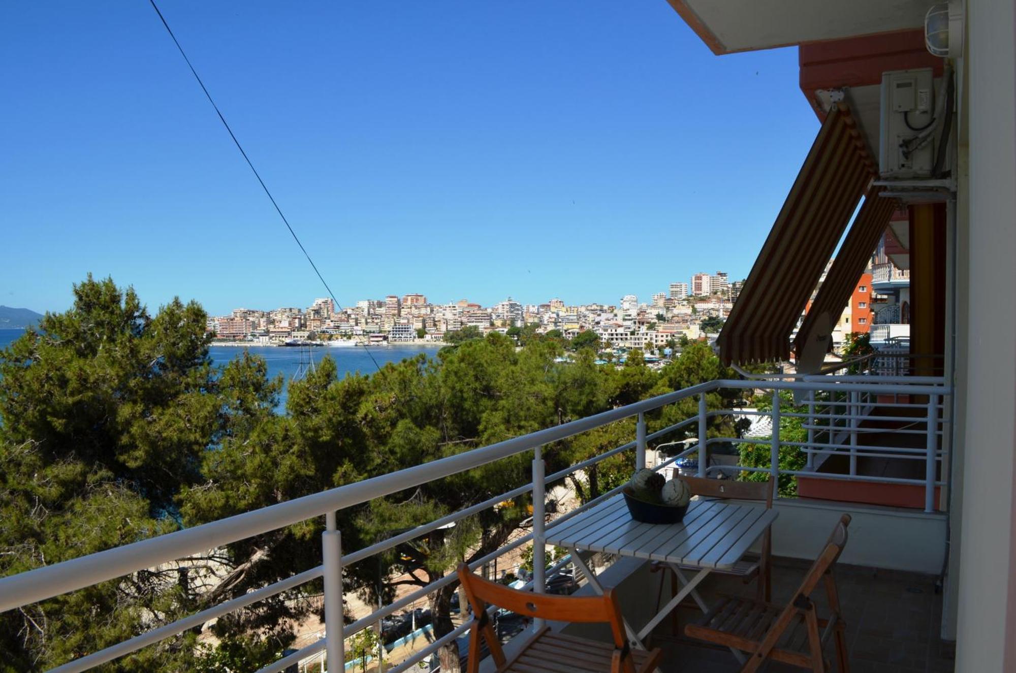 Saint Tropez Apartment Саранда Экстерьер фото